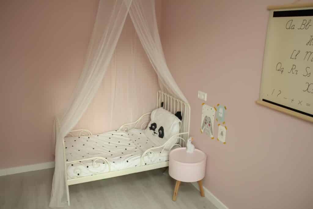 une chambre d'enfant