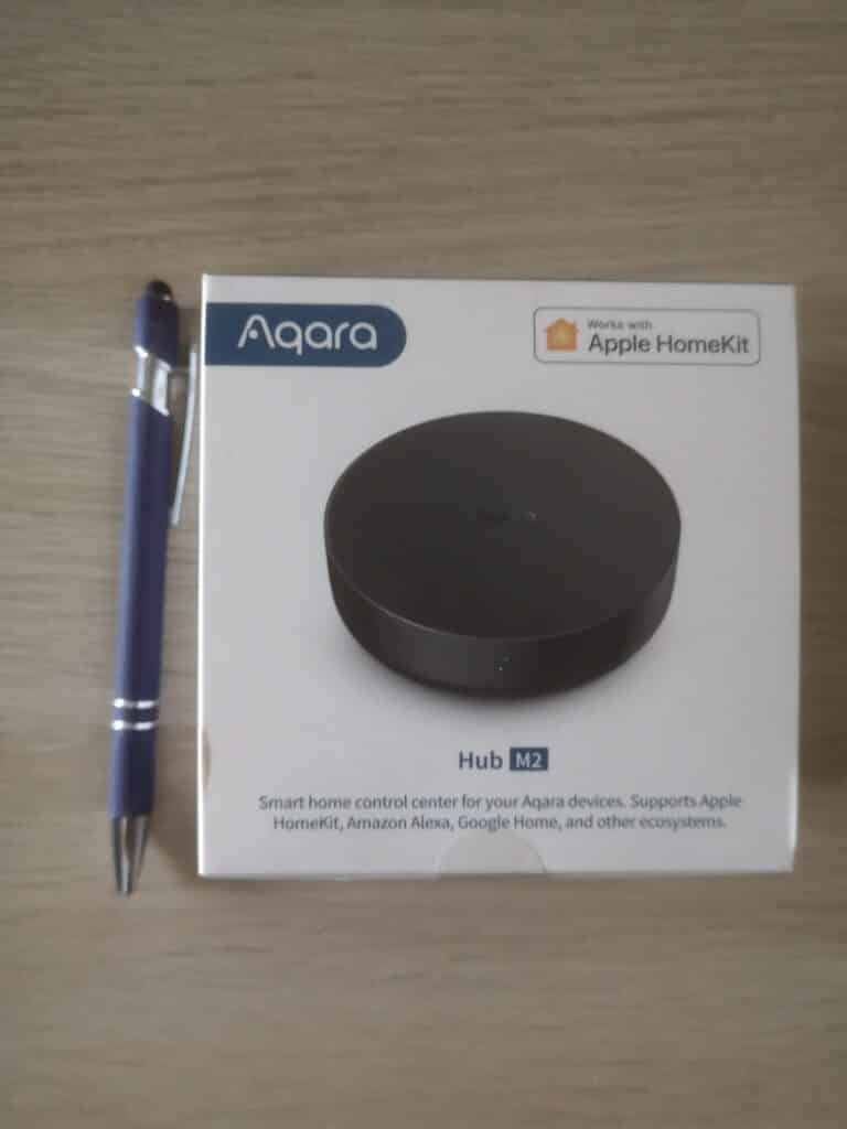 Passerelle aqara Hub M2 dans son carton