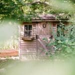 Un refuge de sérénité : Le cabanon sur un terrain non constructible